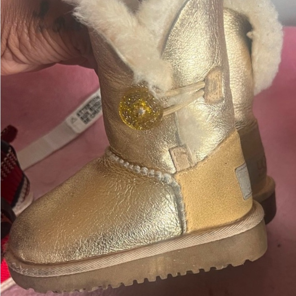 Toddler Uggs